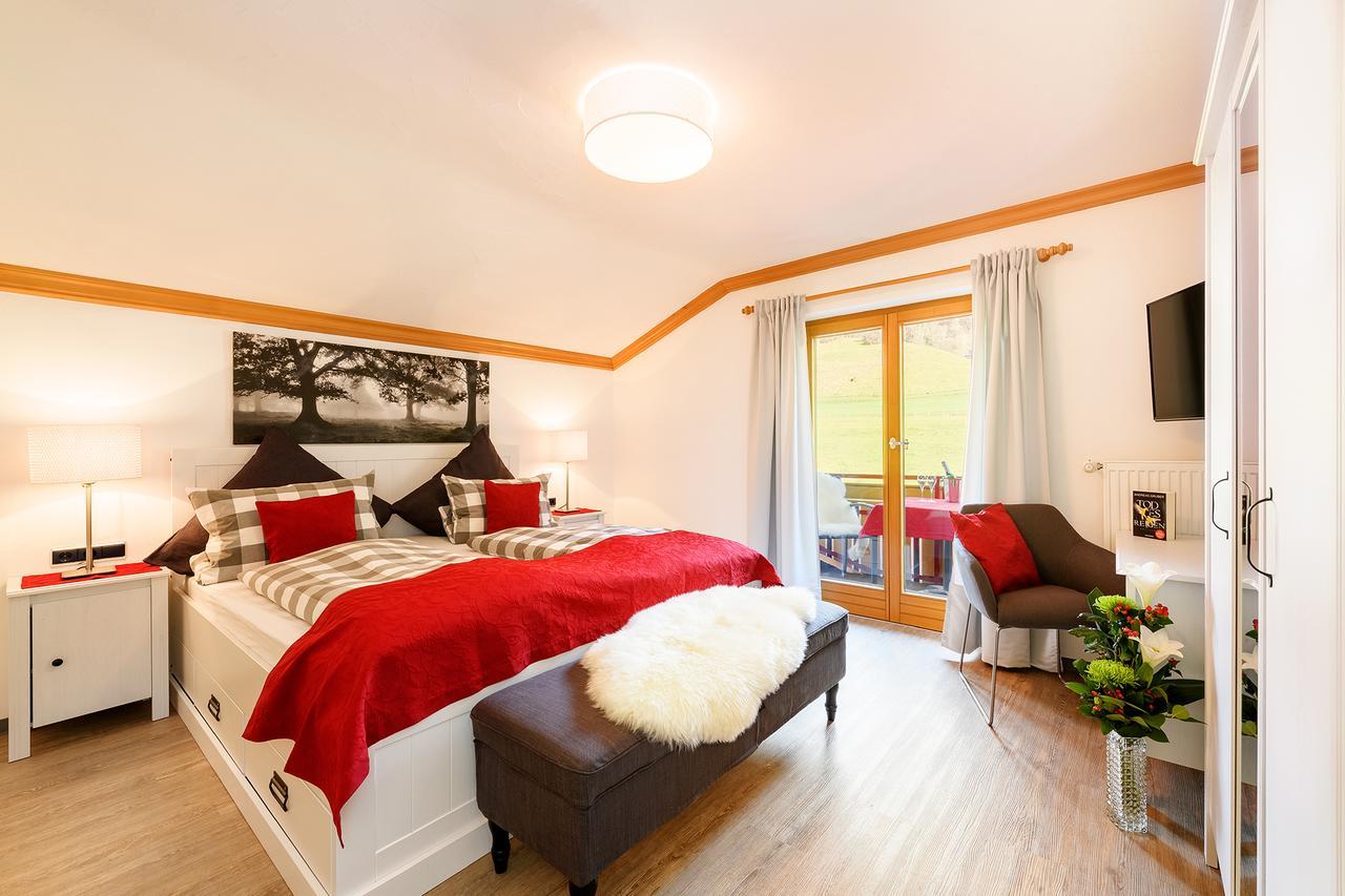 "Haus Berktold" - Annehmlichkeiten Von 4-Sterne Familien-Und Wellnesshotel Viktoria Koennen Mitbenutzt Werden Oberstdorf Exterior foto